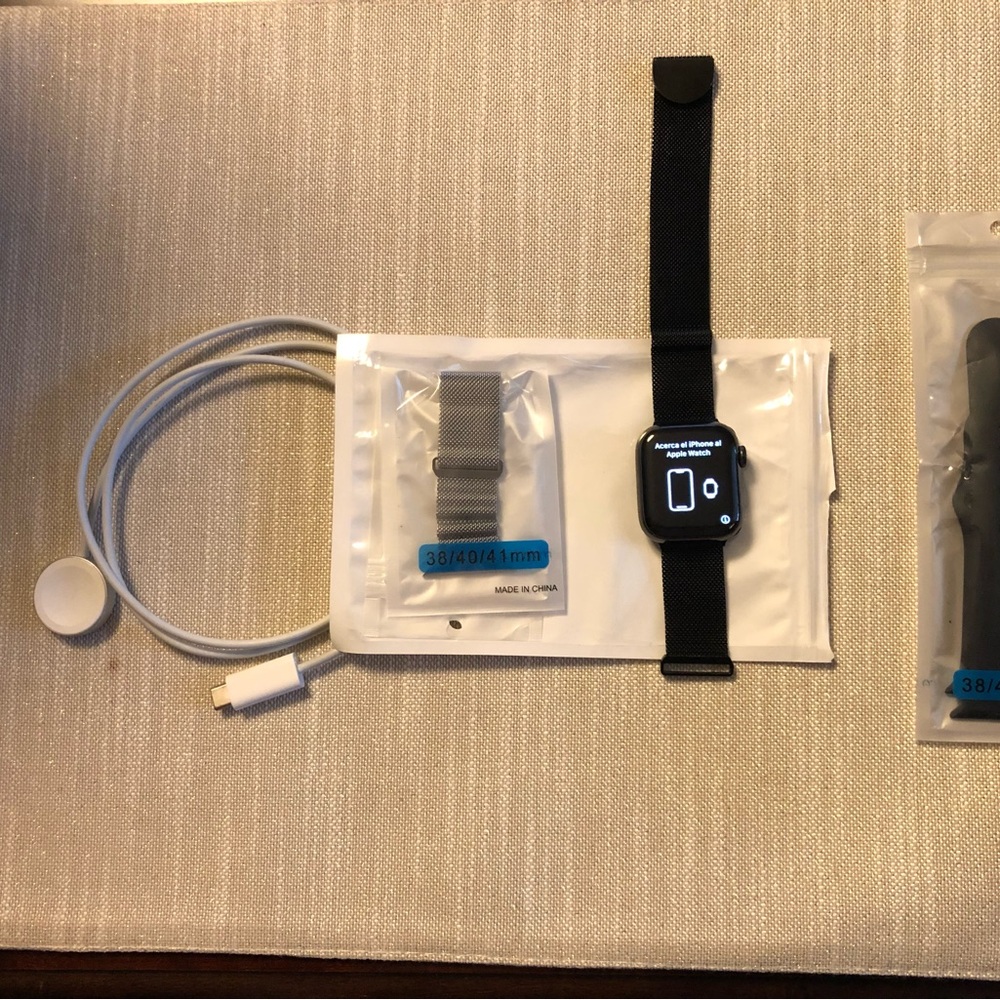 Apple Smartwatch with Black and Gray Bands- Cellular Series 8